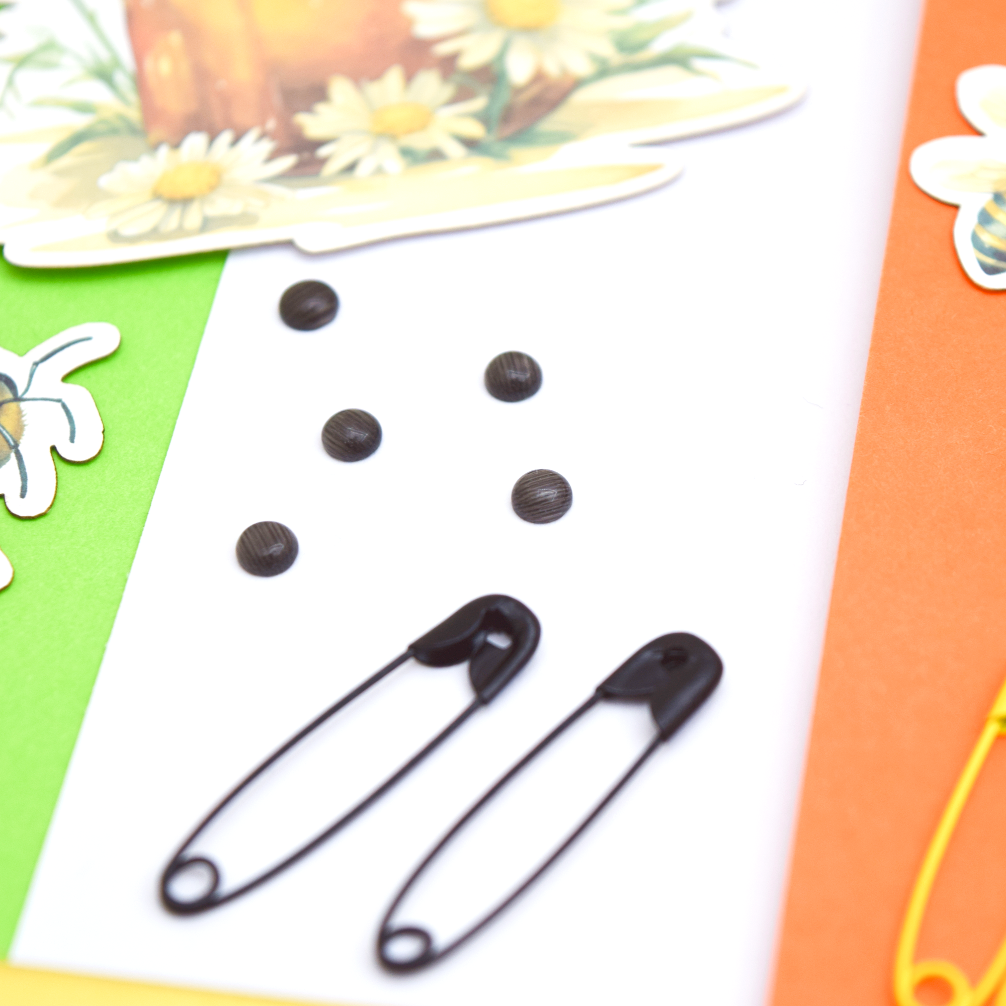 LFL July 25 Card Kit - Bee Happy